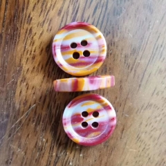 hot sale colorful 4-holes button plastic button for children clothing